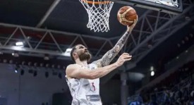 NBA交易风云：维金斯加盟雄鹿队，字母哥组合潜力无限